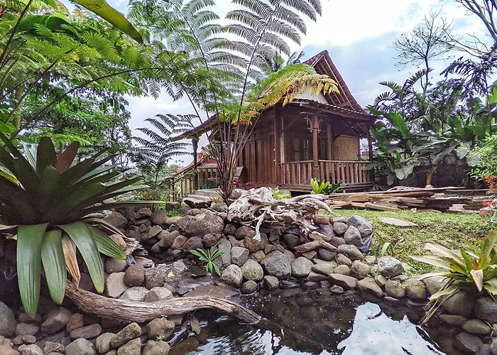 Omah Trasan Pangrango Hotel Bogor